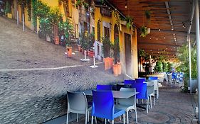 Villa San Giovanni Accommodation